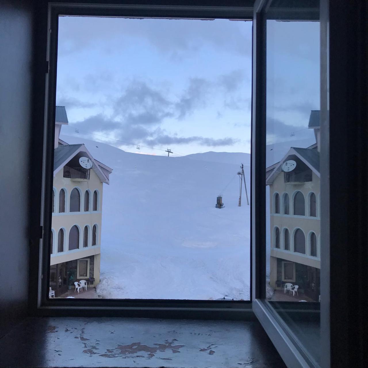 White Shino Hostel Goedaoeri Buitenkant foto